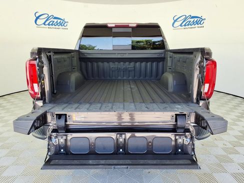 Used 2021 GMC Sierra 1500 SLT AWD/4WD image 5