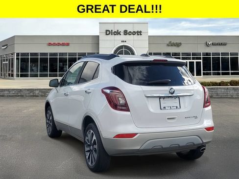 Used 2021 Buick Encore Preferred AWD/4WD image 3