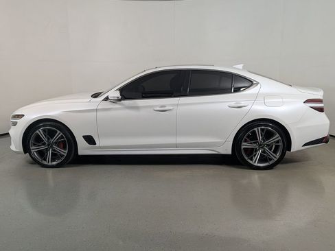 Used 2025 Genesis G70 2.5T w/ Sport Prestige Package RWD image 4