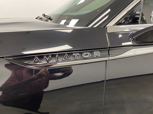 Used 2020 Lincoln Aviator Black Label w/ Dynamic Handling Package image 12