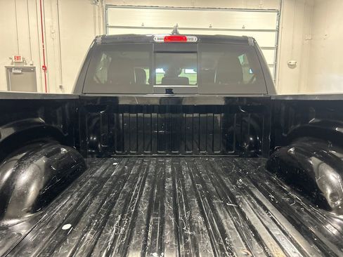 Used 2022 RAM 1500 Laramie image 33