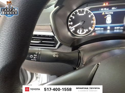 Used 2024 Nissan Altima 2.5 SV FWD image 24