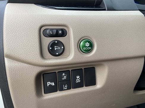 Used 2020 Honda Pilot Touring image 46