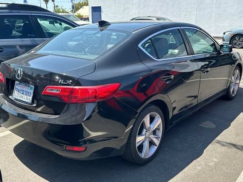 Used 2013 Acura ILX w/ Premium Package FWD image 5