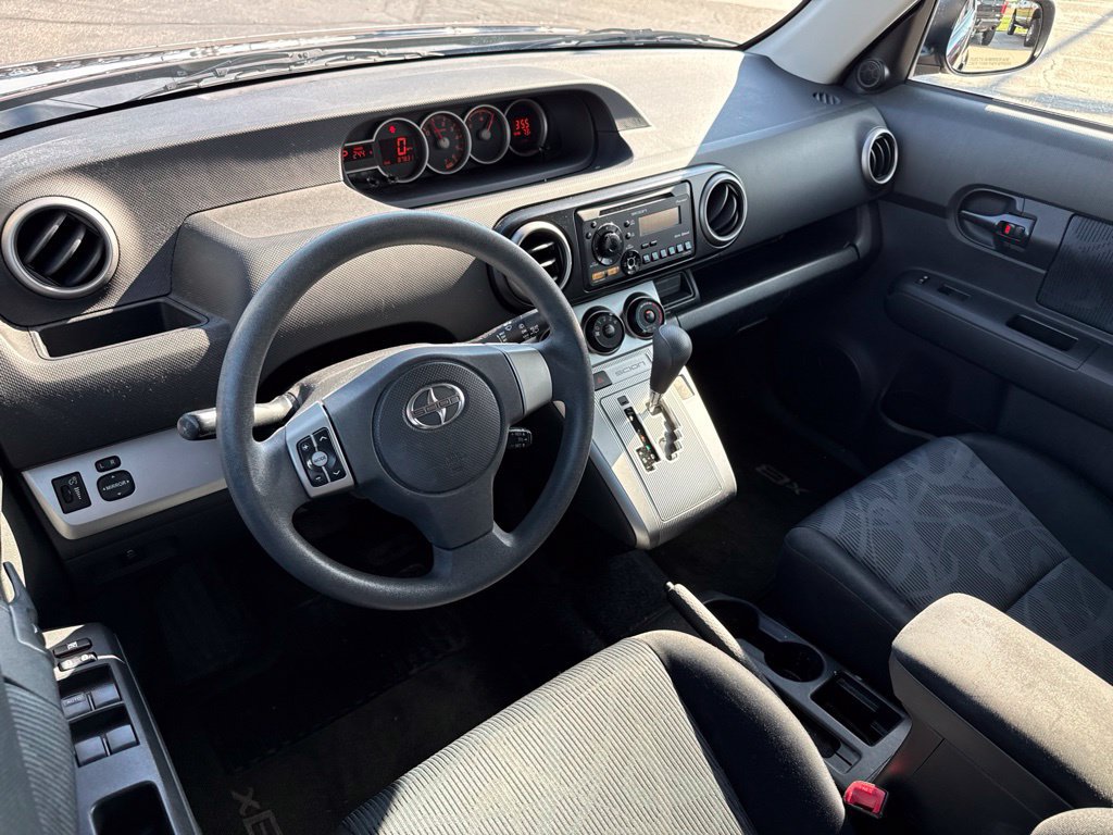 Used 2012 Scion xB FWD image 11