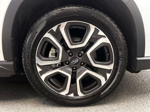 Used 2024 Subaru Ascent Limited AWD/4WD image 34