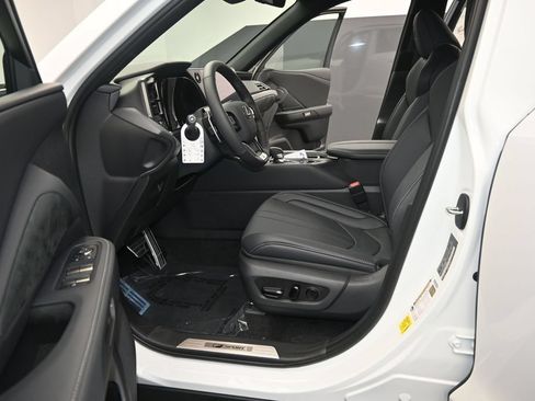 New 2026 Lexus TX 500h AWD w/ Technology Package image 14