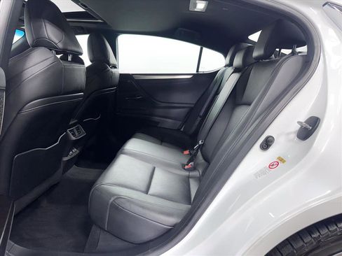 Used 2019 Lexus ES 350 image 6