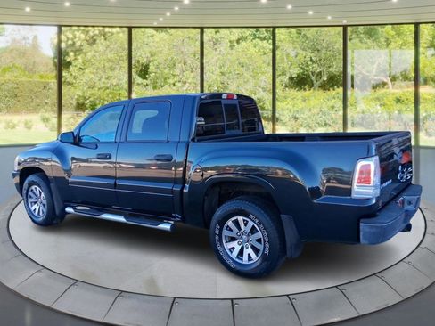 Used 2007 Mitsubishi Raider LS image 7