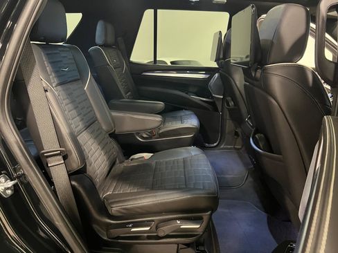 Used 2026 Cadillac Escalade V image 40