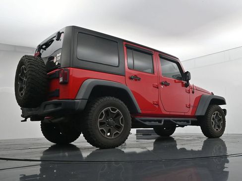 Used 2017 Jeep Wrangler Unlimited Rubicon AWD/4WD image 23