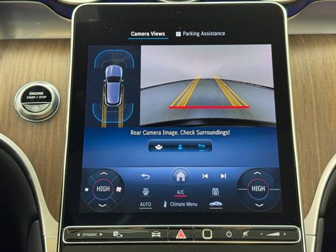 Used 2024 Mercedes-Benz GLC 300 image 35