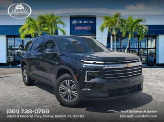 Used 2025 Chevrolet Traverse LT FWD video 1