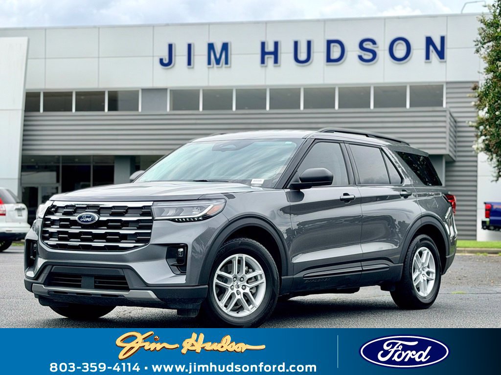 New 2026 Ford Explorer Active w/ Active Comfort Package RWD image 1