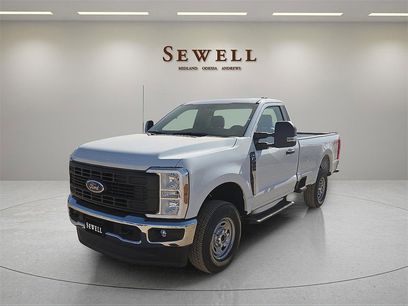 New 2026 Ford F250 XL w/ FX4 Off-Road Package