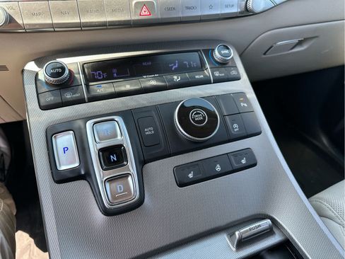 Certified 2022 Hyundai Palisade SEL w/ Premium Package FWD image 8