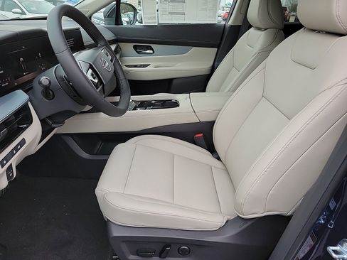 New 2025 Nissan Murano SL image 13