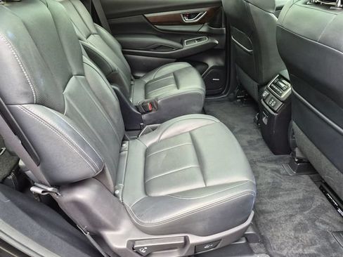 Used 2023 Subaru Ascent Touring AWD/4WD image 18