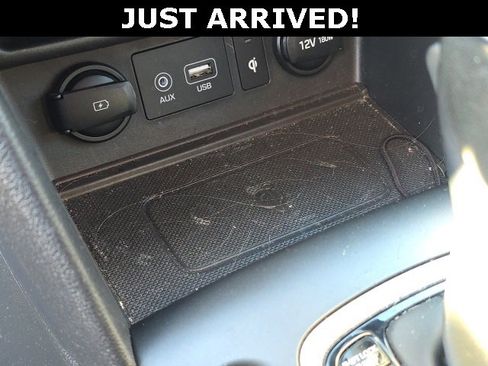 Used 2020 Hyundai Kona Limited image 18