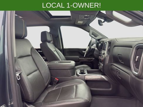 Used 2020 Chevrolet Silverado 2500 LTZ w/ LTZ Premium Package AWD/4WD image 17