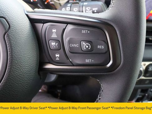 New 2026 Jeep Wrangler Unlimited Rubicon AWD/4WD image 32