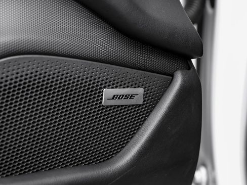 Used 2022 Porsche Taycan image 58