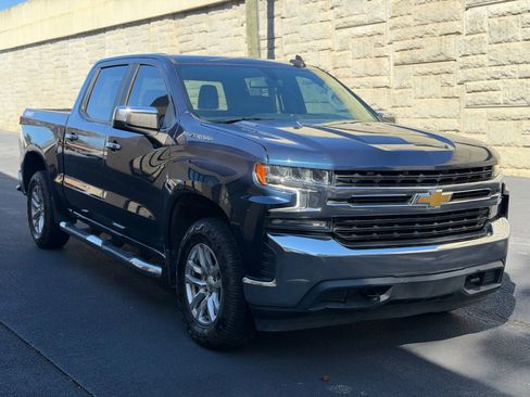 Used 2021 Chevrolet Silverado 1500 LT AWD/4WD image 5