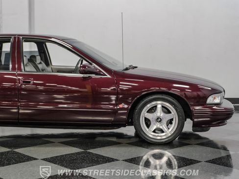 Used 1996 Chevrolet Impala SS RWD image 30
