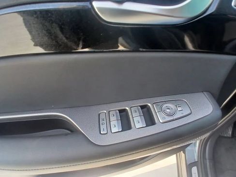 Used 2022 Hyundai Palisade Limited FWD image 13