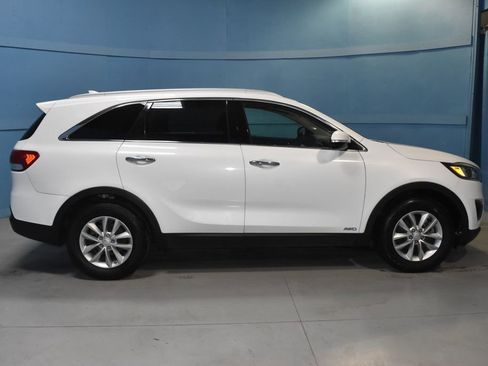Used 2018 Kia Sorento LX image 20
