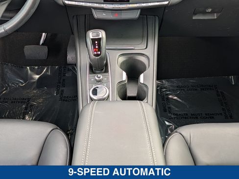Used 2019 Cadillac XT4 Premium Luxury FWD image 21