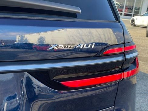 Used 2026 BMW X7 xDrive40i w/ Premium Package image 26