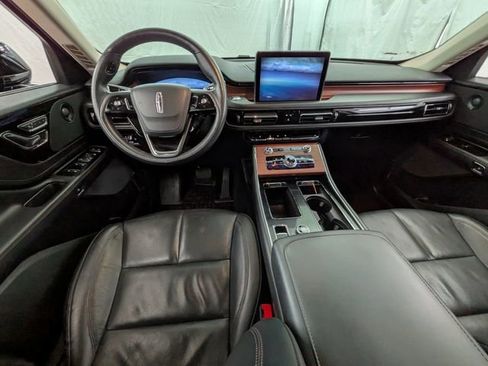 Used 2022 Lincoln Aviator Reserve w/ Elements Package Plus image 12