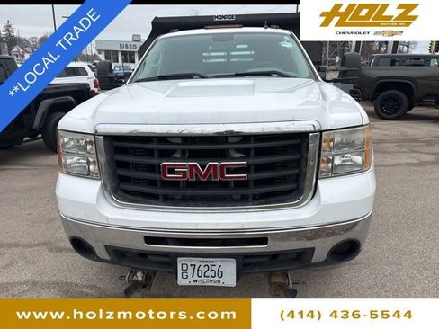Used 2009 GMC Sierra 3500 W/T w/ Snow Plow Prep Package image 2