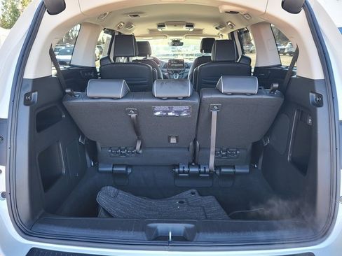 Certified 2025 Honda Odyssey Elite image 18