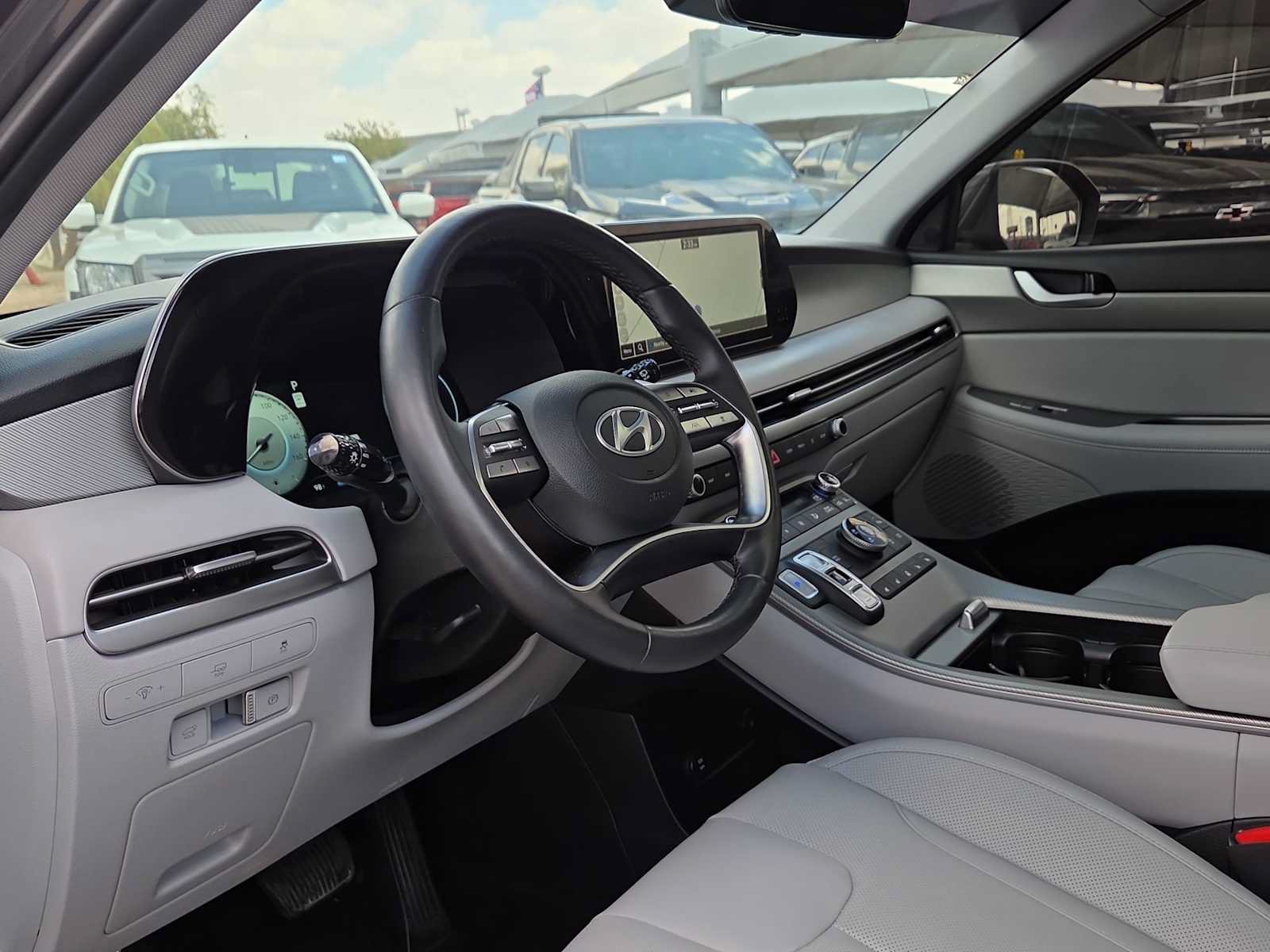 Used 2025 Hyundai Palisade SEL AWD/4WD image 10
