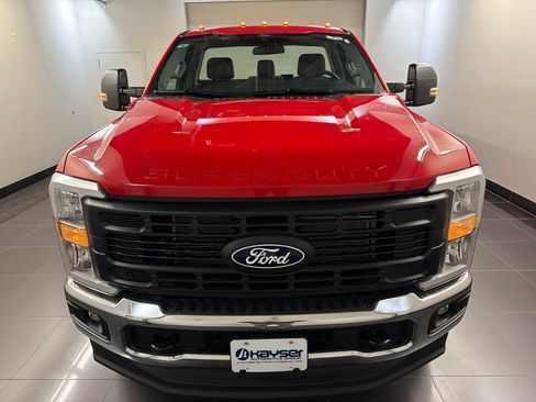 New 2027 Ford F350 XL w/ XL Chrome Package AWD/4WD image 2