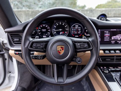 Used 2020 Porsche 911 Carrera S image 32