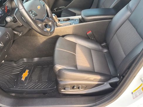 Used 2020 Chevrolet Impala LT FWD image 80