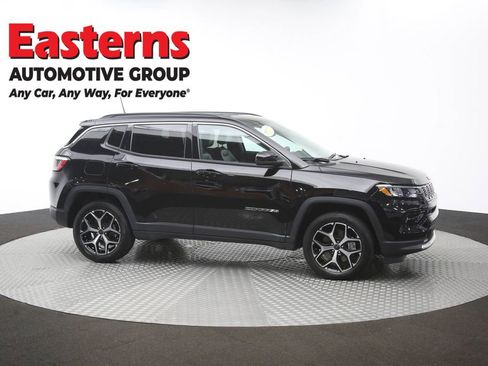 Used 2025 Jeep Compass Limited AWD/4WD image 42