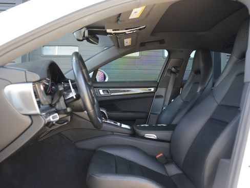 Certified 2023 Porsche Panamera Platinum Edition RWD image 15