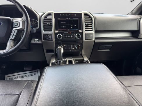 Used 2015 Ford F150 Lariat w/ Equipment Group 502A Luxury AWD/4WD image 18
