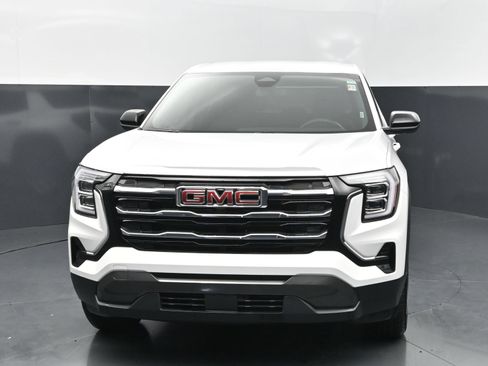 Used 2026 GMC Terrain Elevation FWD image 8