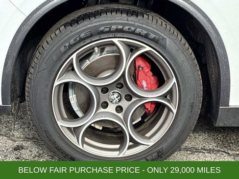Used 2022 Alfa Romeo Stelvio Ti image 16