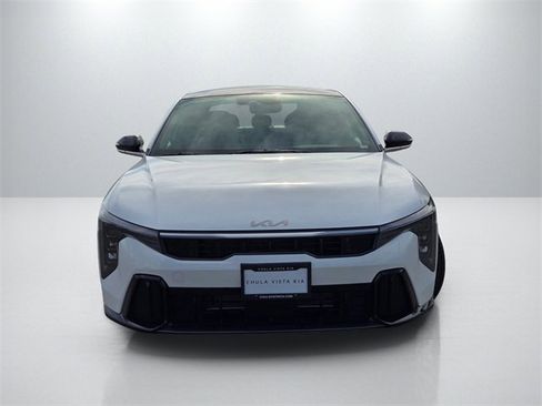 New 2025 Kia K4 GT-Line image 2