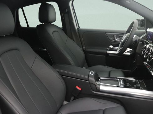 New 2026 Mercedes-Benz GLA 250 image 7