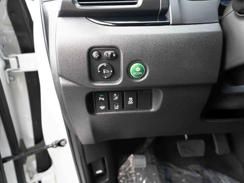 Certified 2024 Honda Passport Black Edition image 11