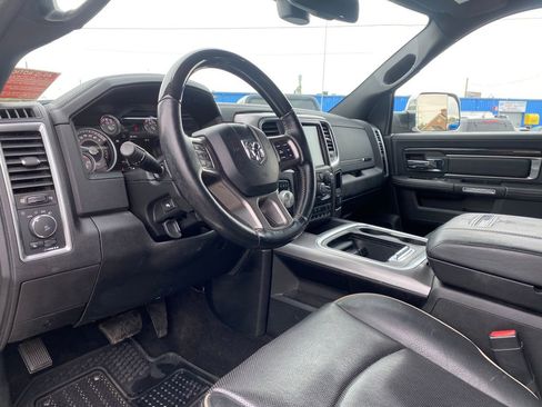 Used 2017 RAM 1500 Limited AWD/4WD image 9