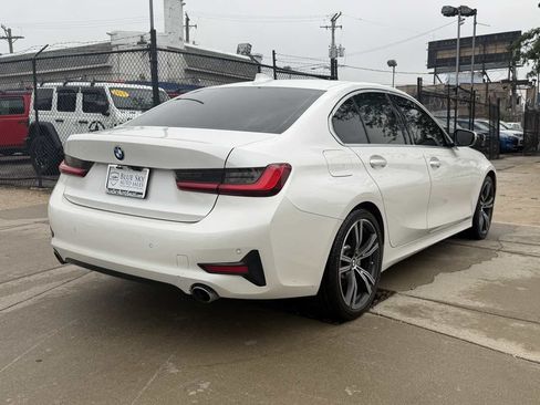 Used 2020 BMW 330i Sedan w/ Premium Package RWD image 5