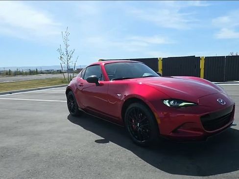 Certified 2024 MAZDA MX-5 Miata RF Club w/ Interior Package RWD image 2